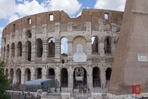 Muro di contenimento del Colosseo Stern